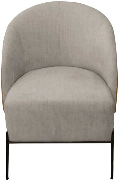 Poltrona IABÁ, 70 cm de profundidade